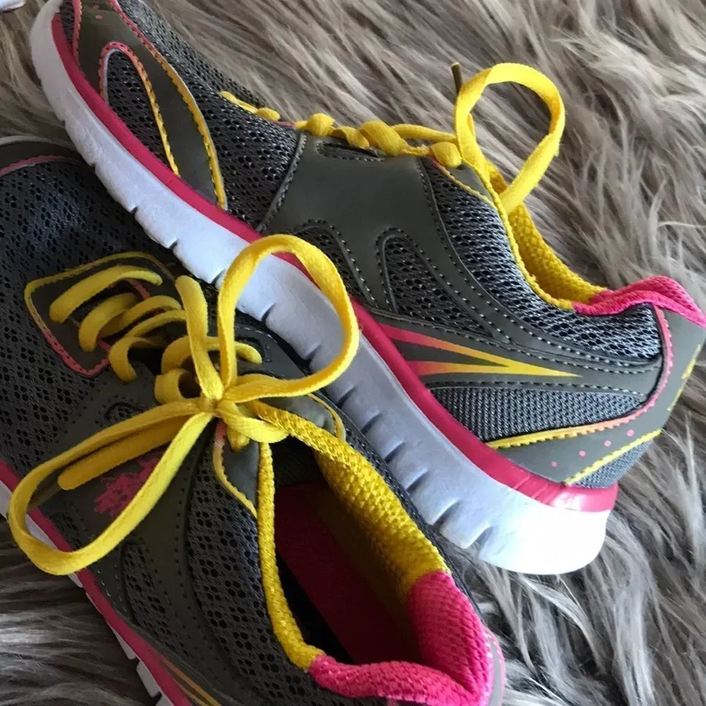 Lot of 2 U.S. Polo  shoes tennis sneakers 2 sizes